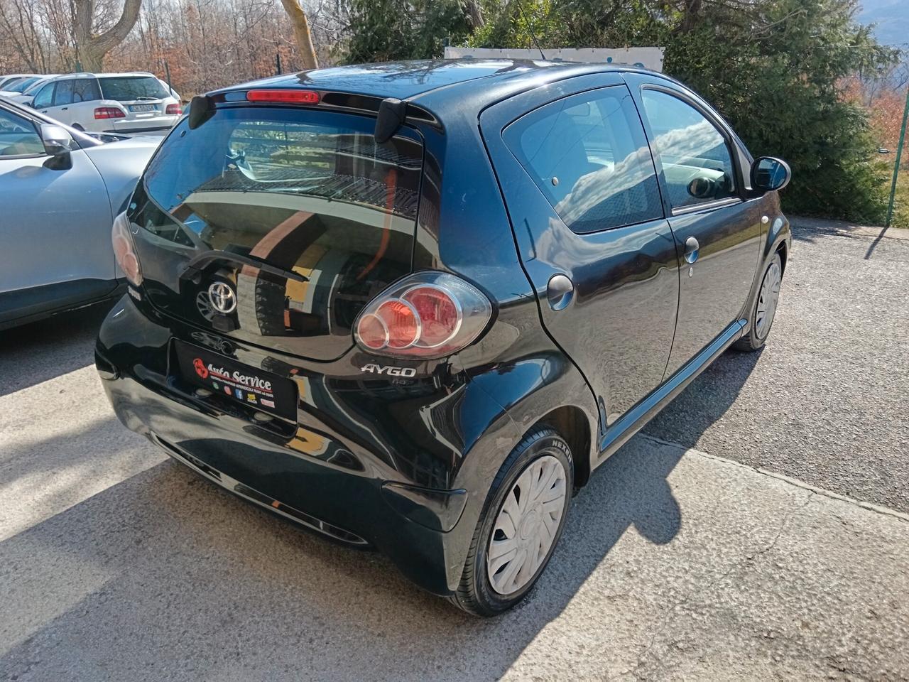 Toyota Aygo 1.0 12V VVT-i 5 PORTE 68CV
