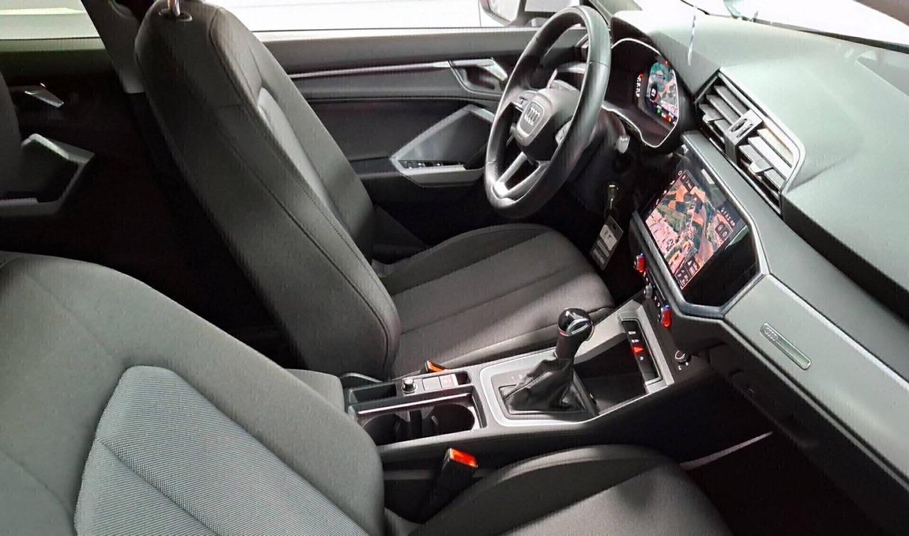 Audi Q3 35 TDI S tronic 2.0diesel 150cv uniproprietario