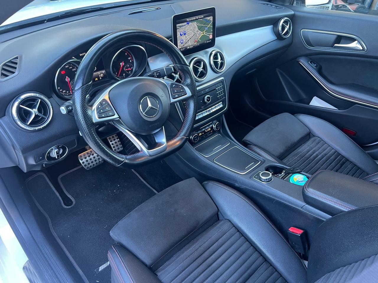 Mercedes-Benz Cla 220d 4Matic Auto Premium