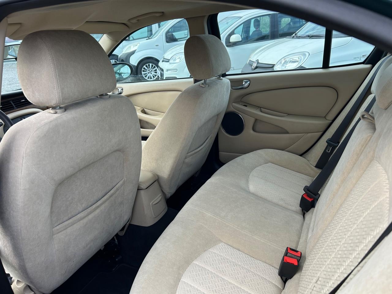 Jaguar X-Type 2.0 D sport