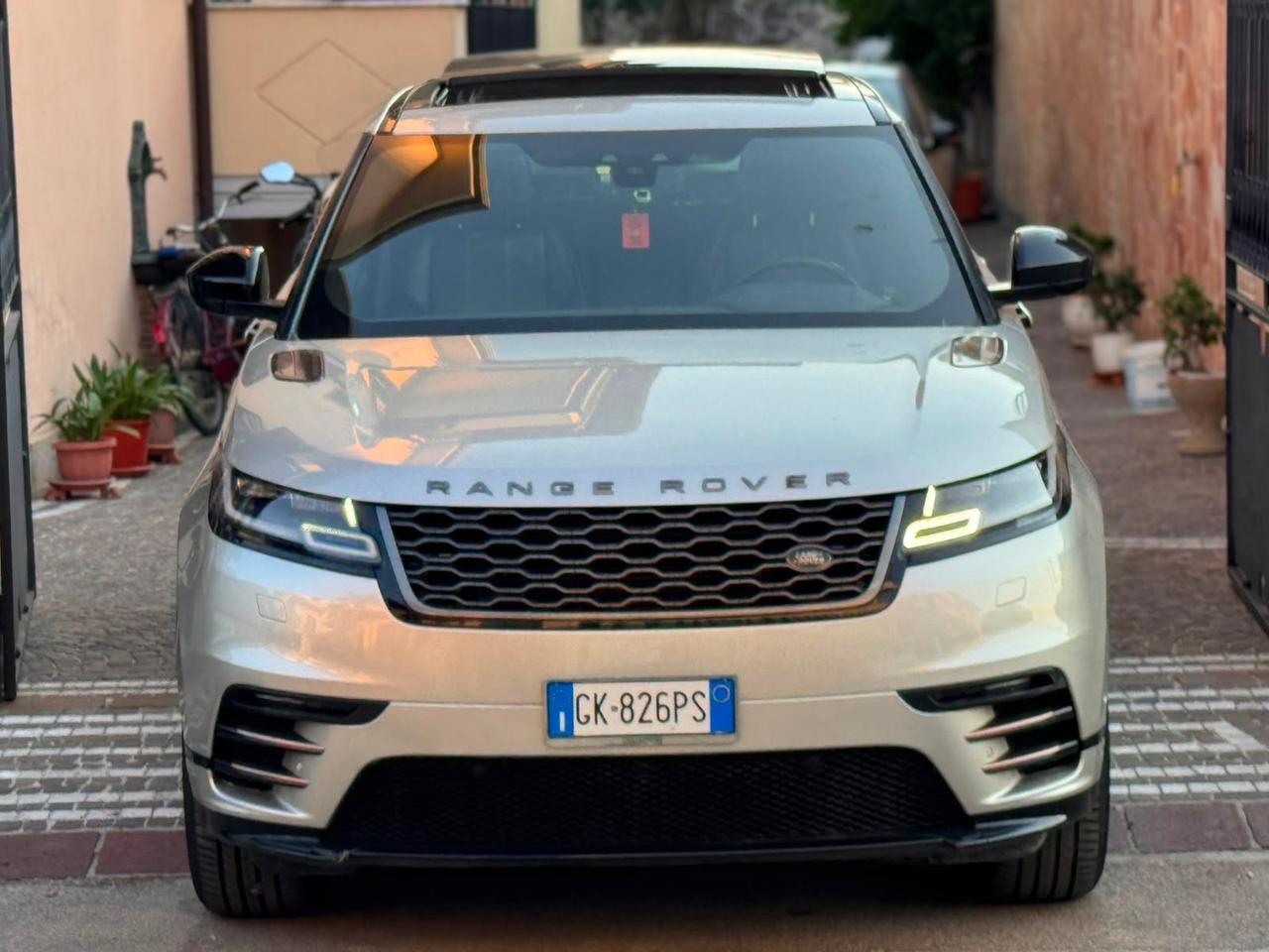 Land Rover Range Velar 2.0D I4 180 CV R-Dynamic SE