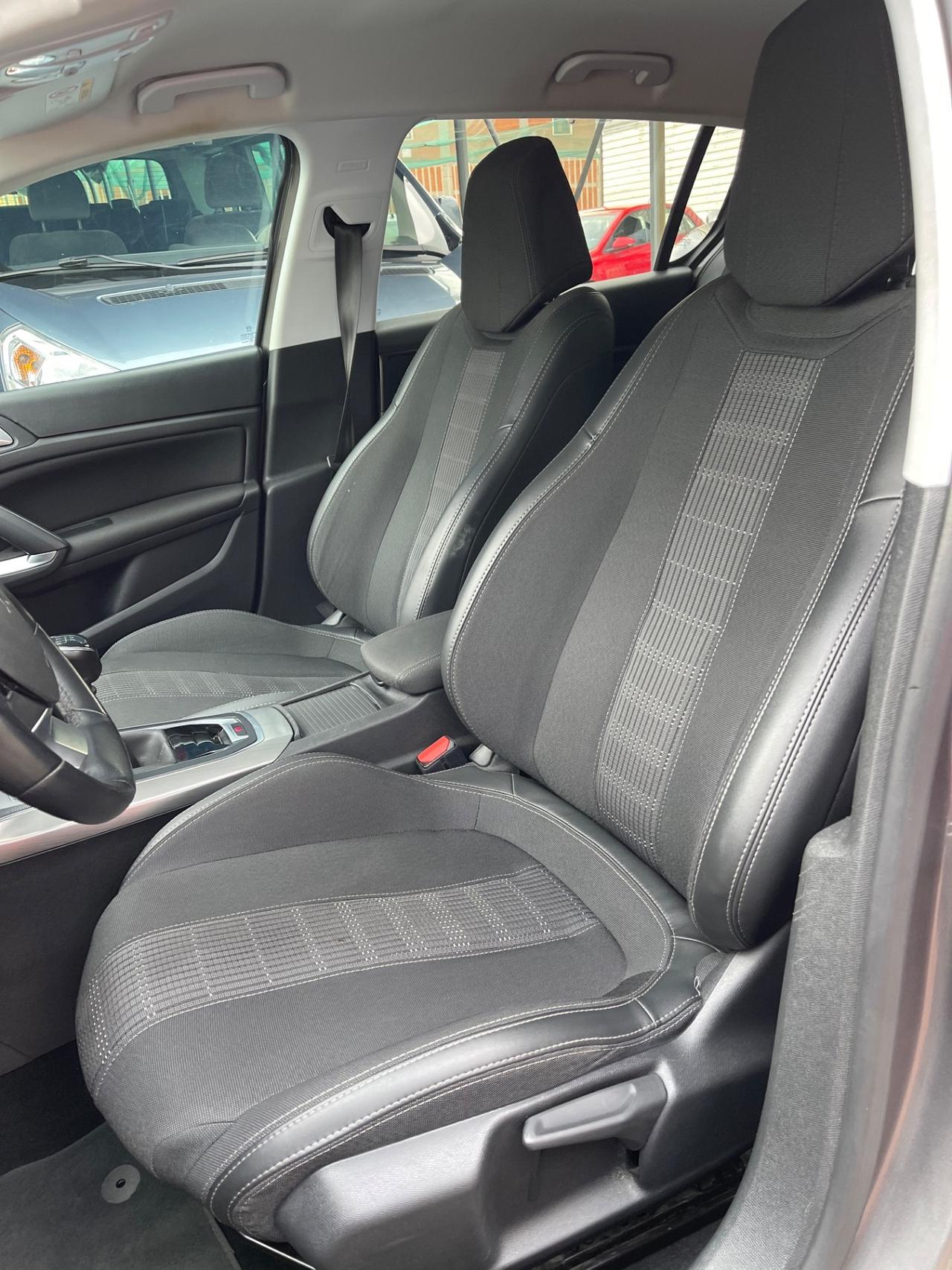 Peugeot 308 PureTech Turbo 130 S&S Allure