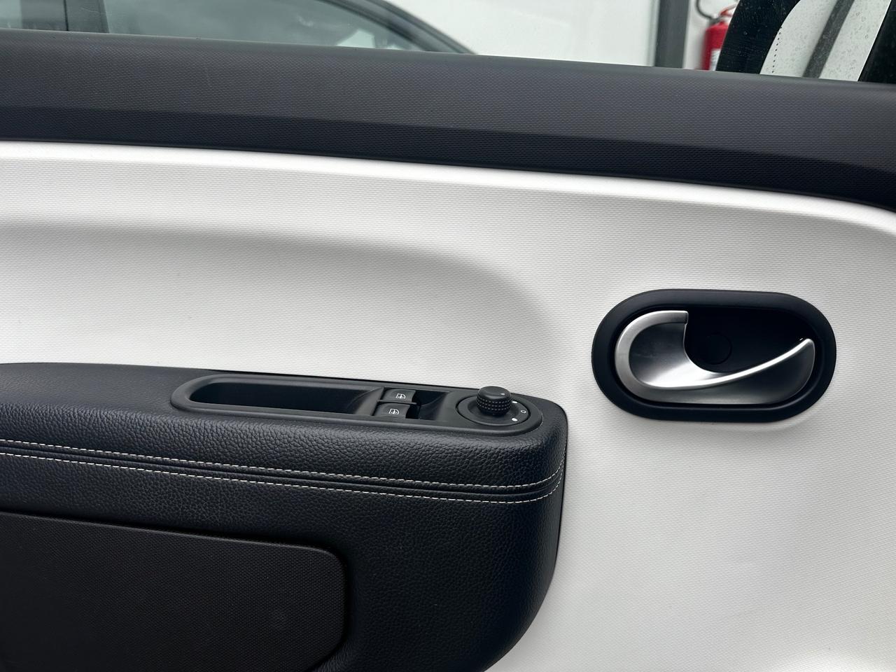 Renault Twingo SCe 65 CV Intens