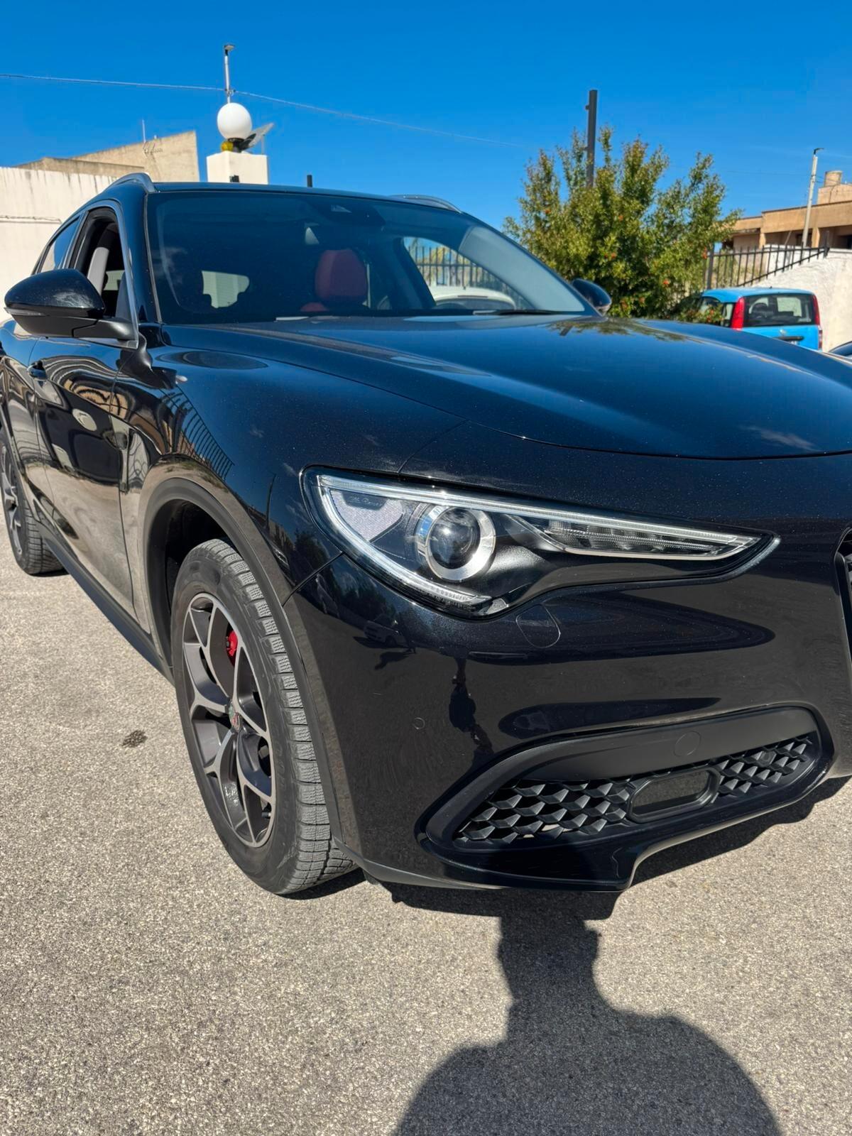 Alfa Romeo Stelvio 2.2 Turbodiesel 190 CV AT8 Q4 Executive