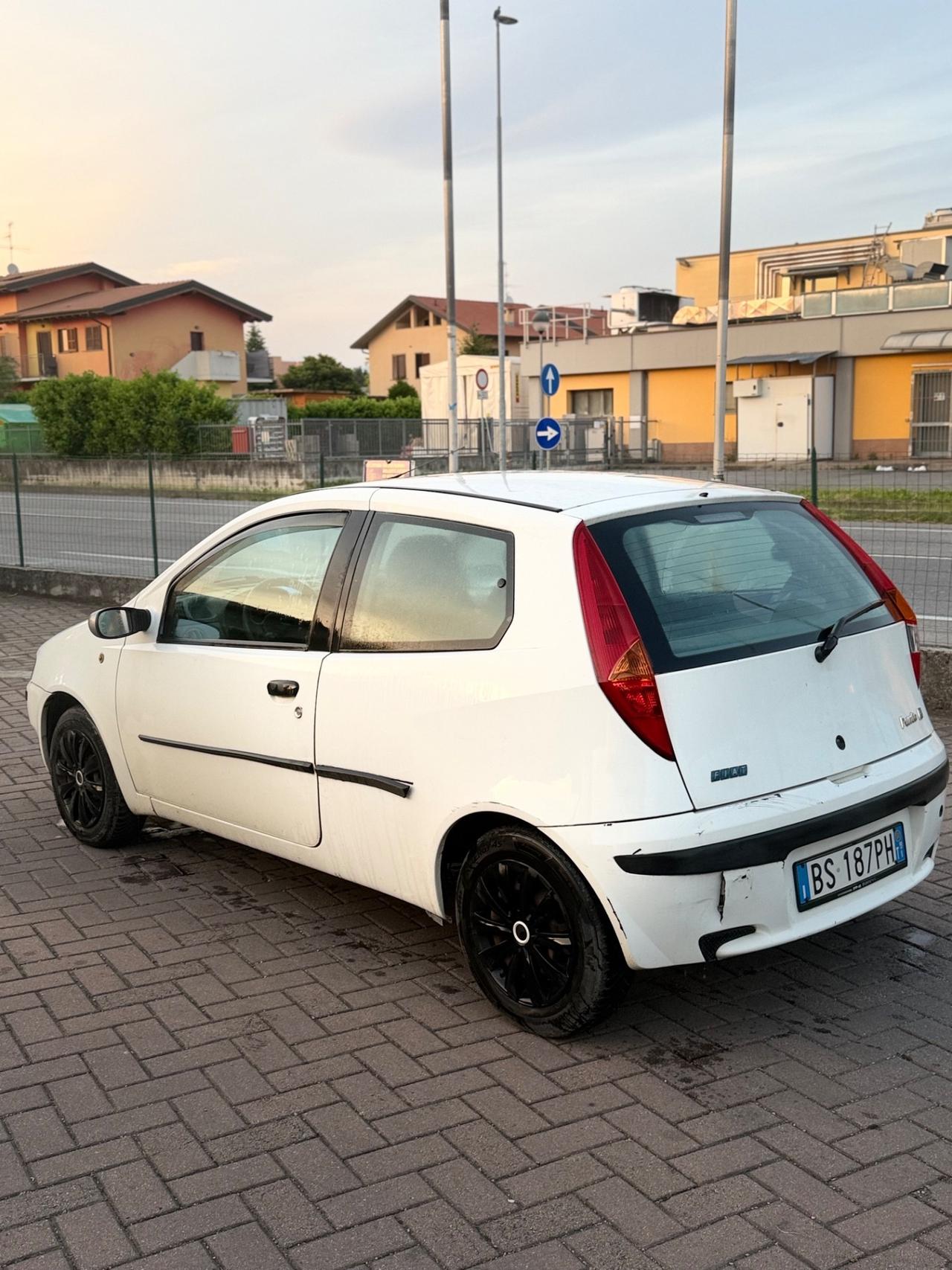 Fiat Punto 1.2i cat 3 porte ELX