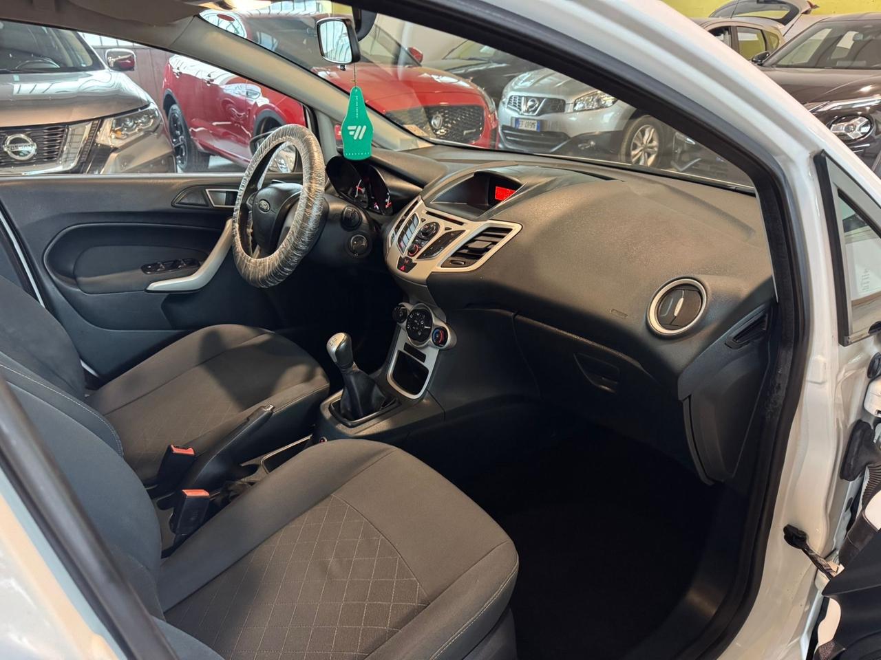 Ford Fiesta 1.4 5 porte Bz.- GPL Titanium