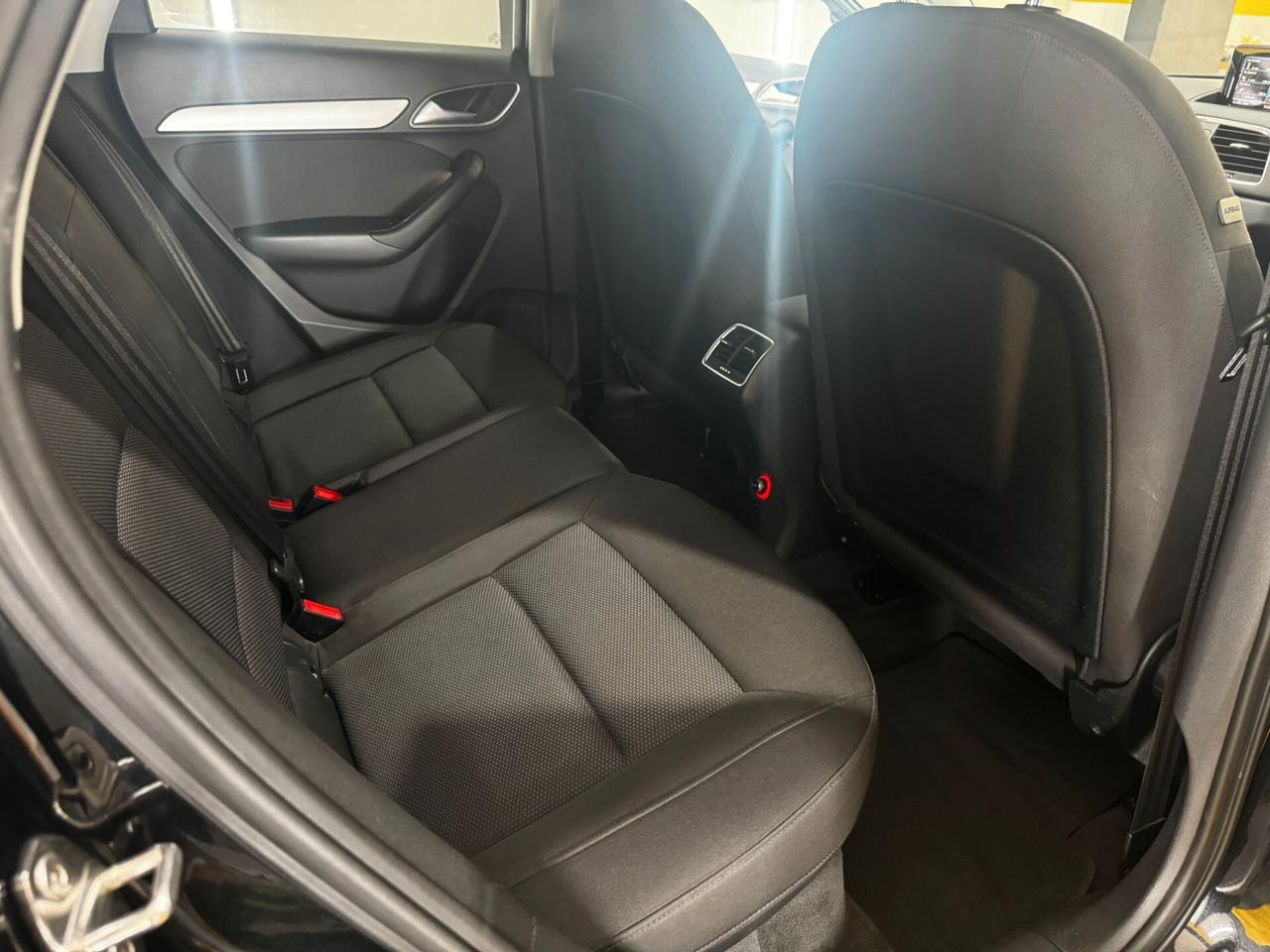 Audi Q3 2.0 TDI 150 CV S tronic
