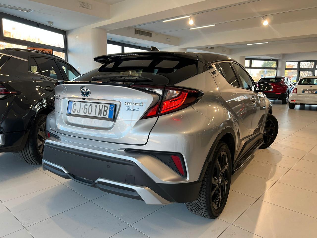 Toyota C-HR 2.0 Hybrid E-CVT Trend