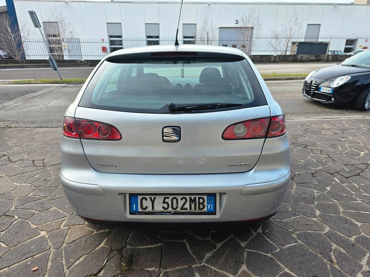 Seat Ibiza 1.2 BENZINA OK PER NEOPATENTATI UNICO PROPRIETARIO 11/2005