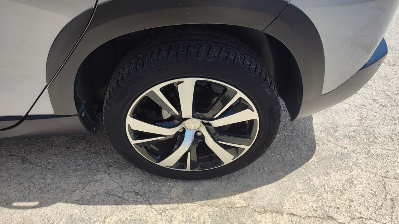 Peugeot 2008 VENDUTA