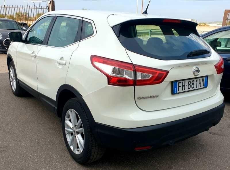 Nissan Qashqai 1.2 DIG-T Acenta