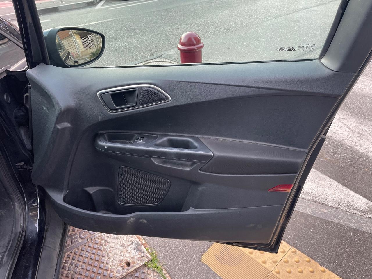 Ford B-Max 1.4 90 CV GPL Business Titanium/GARANZIA