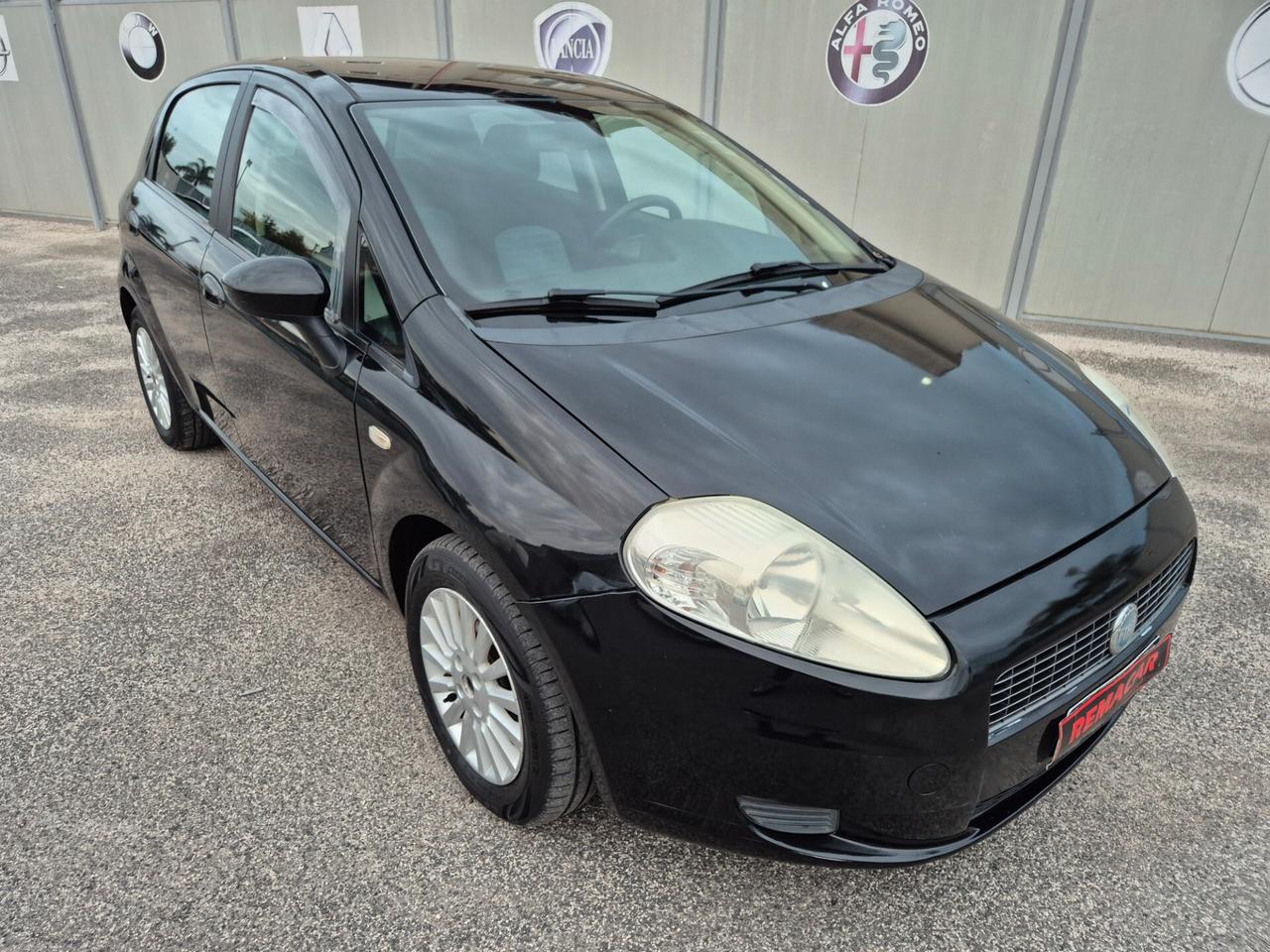 Fiat GRANDE PUNTO 1.3 MJT 90 CV 5 porte Dynamic