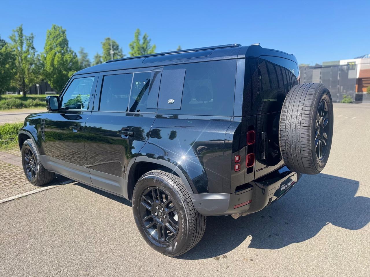 LAND ROVER DEFENDER AUTOCARRO PREZZO + IVA