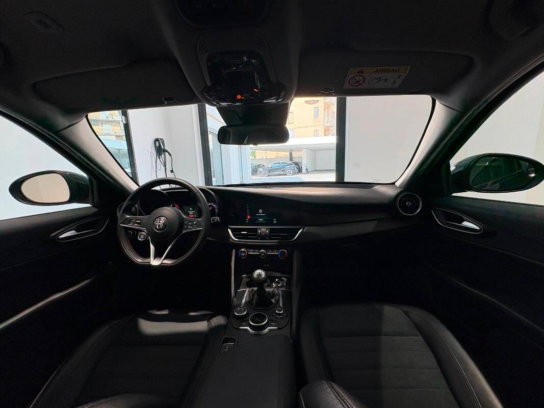Alfa Romeo Giulia 2.2 t Super 180cv