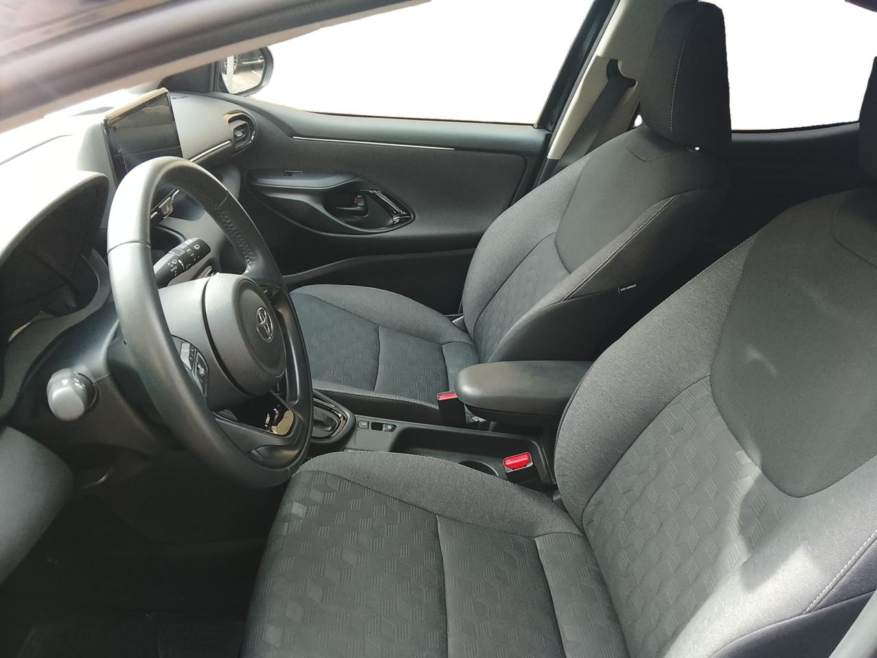 TOYOTA Yaris IV 2020 - Yaris 1.5h Trend