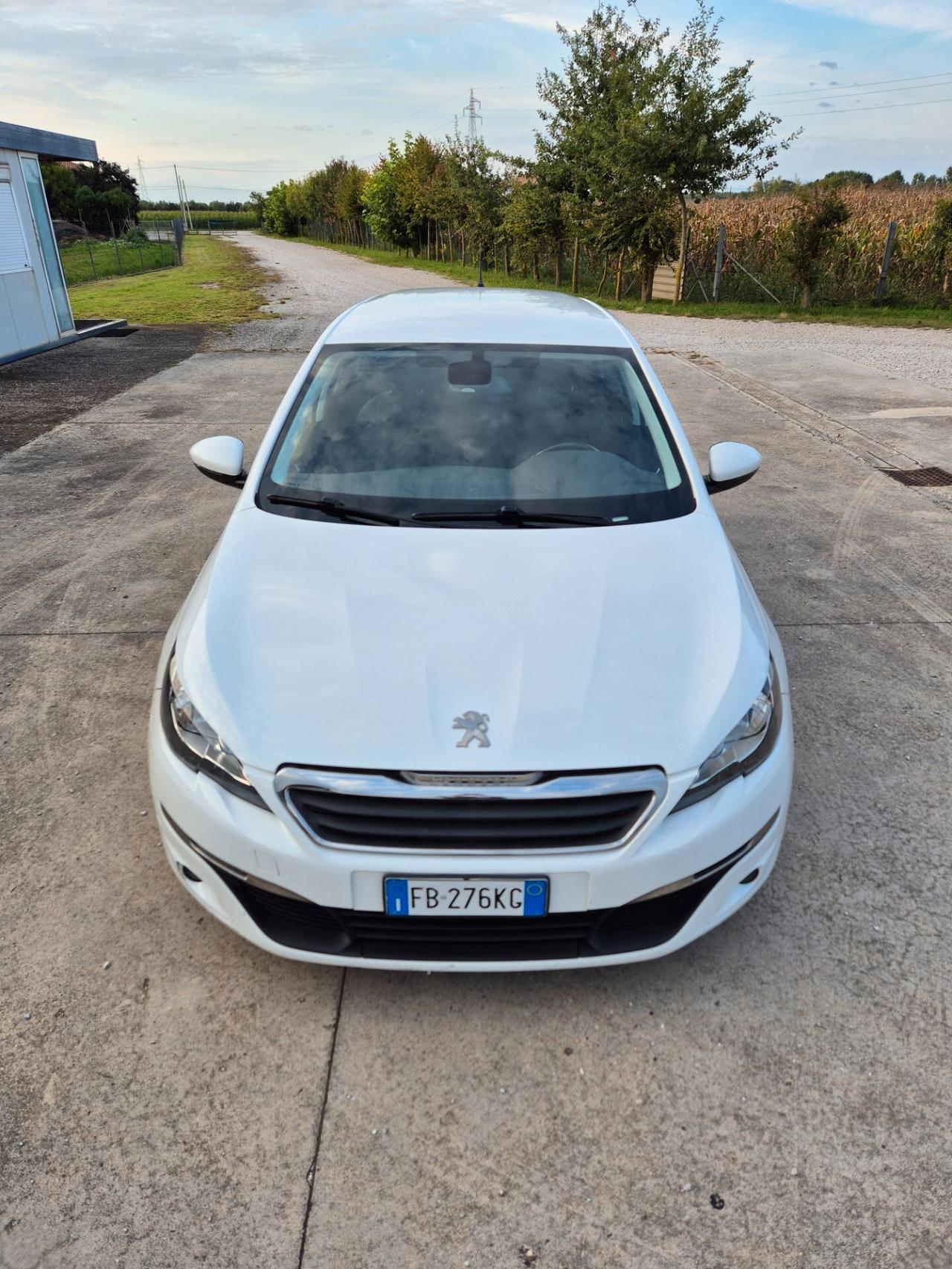 Peugeot 308 BlueHDi 100 S&S SW Access