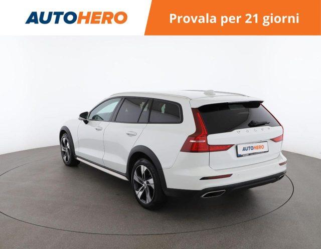VOLVO V60 Cross Country B4 (d) AWD Geartronic Business Pro