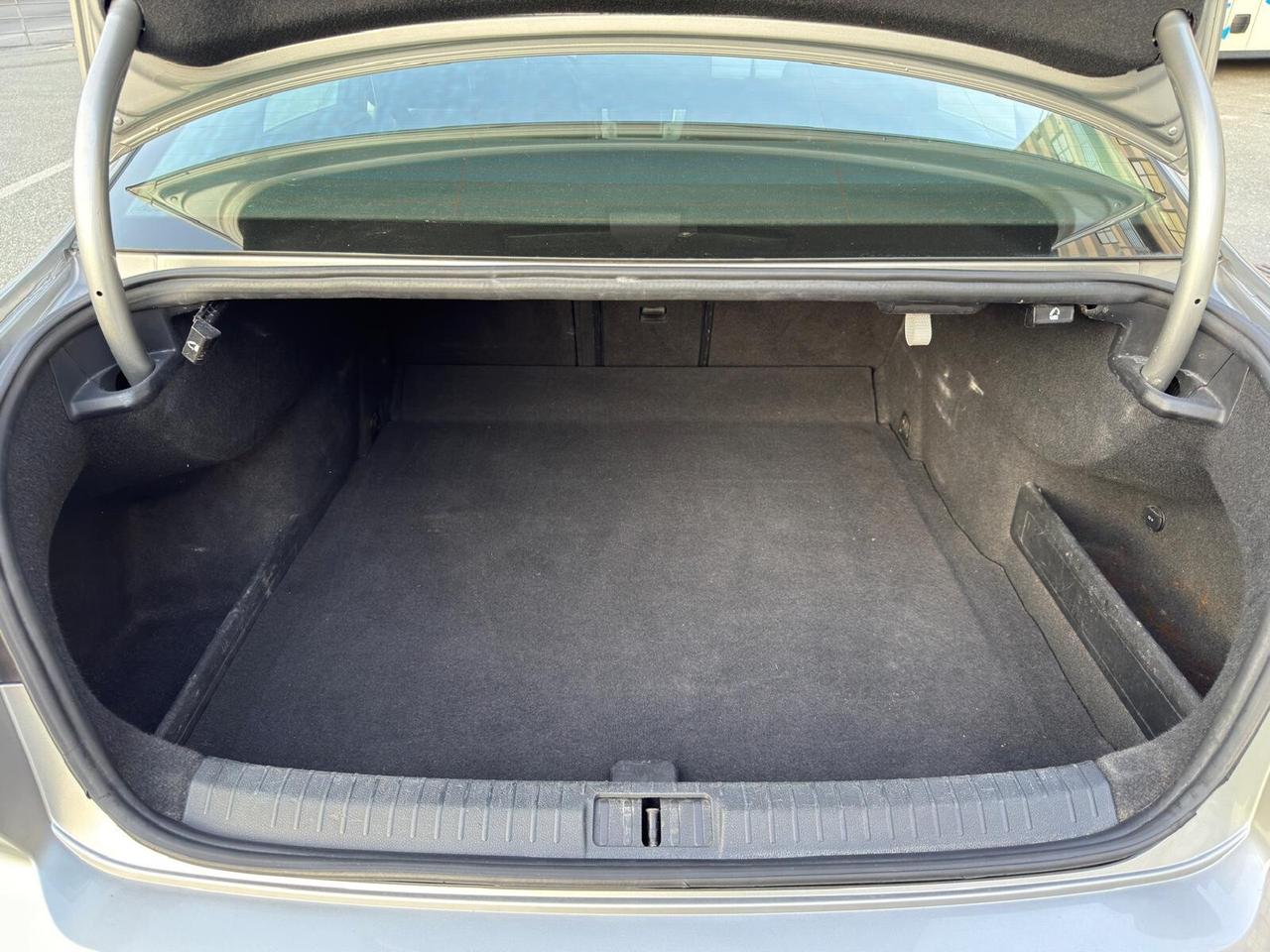 VOLKSWAGEN PASSAT BERLINA 2.0 tdi HIGHLINE EURO 6