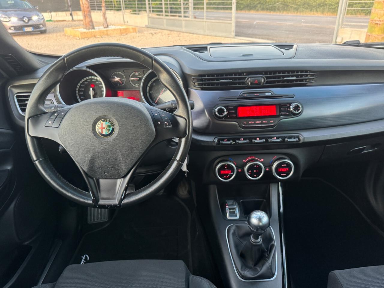 Alfa Romeo Giulietta 1.6 JTDm-2 105 CV Distinctive