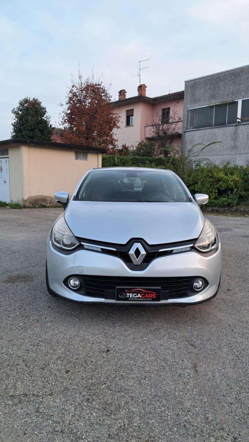 Renault Clio 1.2 16V 5 porte GPL Yahoo!