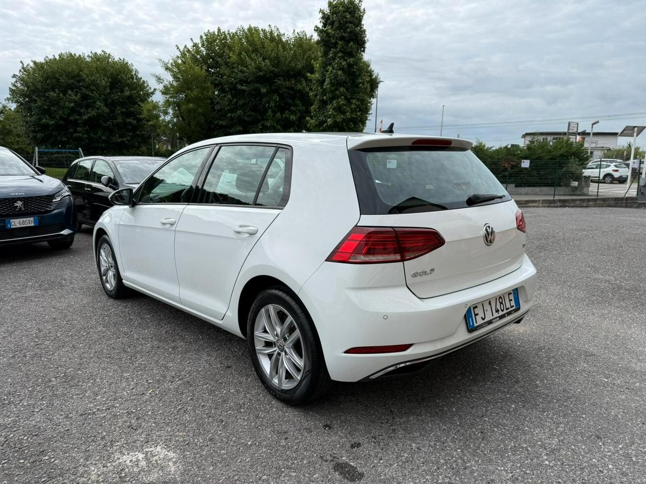 Volkswagen Golf 1.0 TSI 110 CV DSG 5p. Business BlueMotion Technology