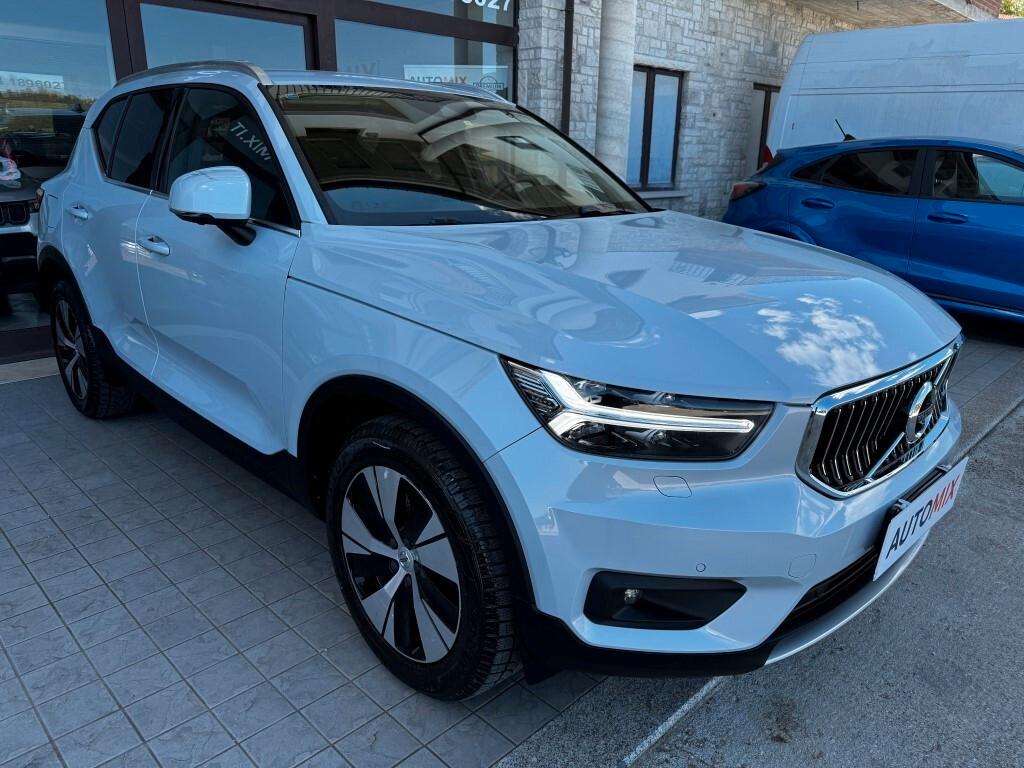 Volvo XC40 T5 Recharge Plug-in Hybrid Inscription Expression