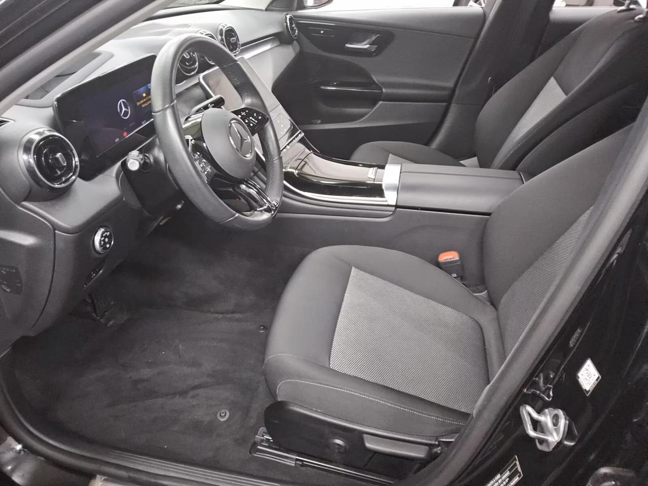 Mercedes-Benz C 220 d Avantgarde Telecamera LED Navi