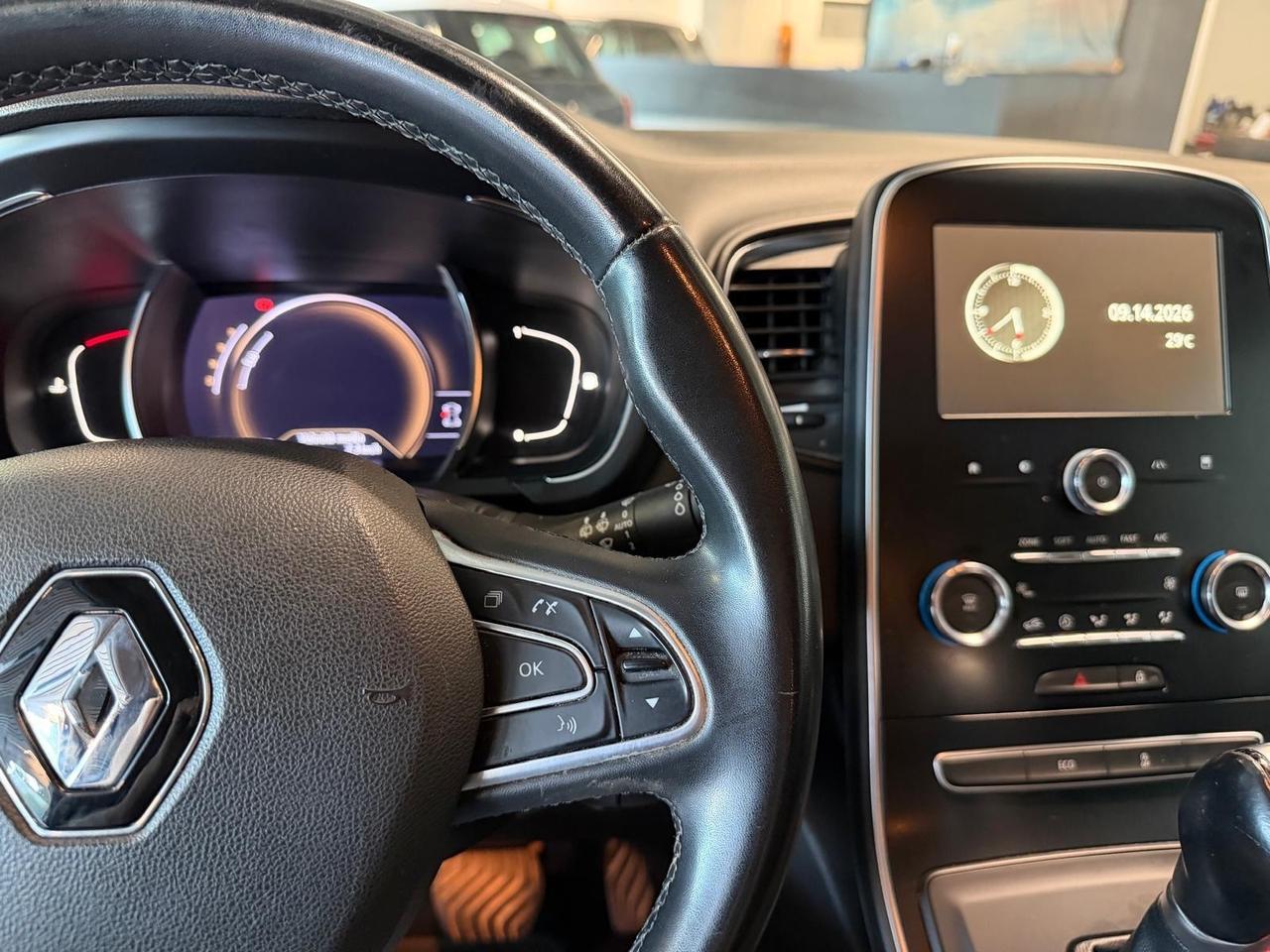 Renault Grand Scenic Blue dCi 120 CV Initiale Paris