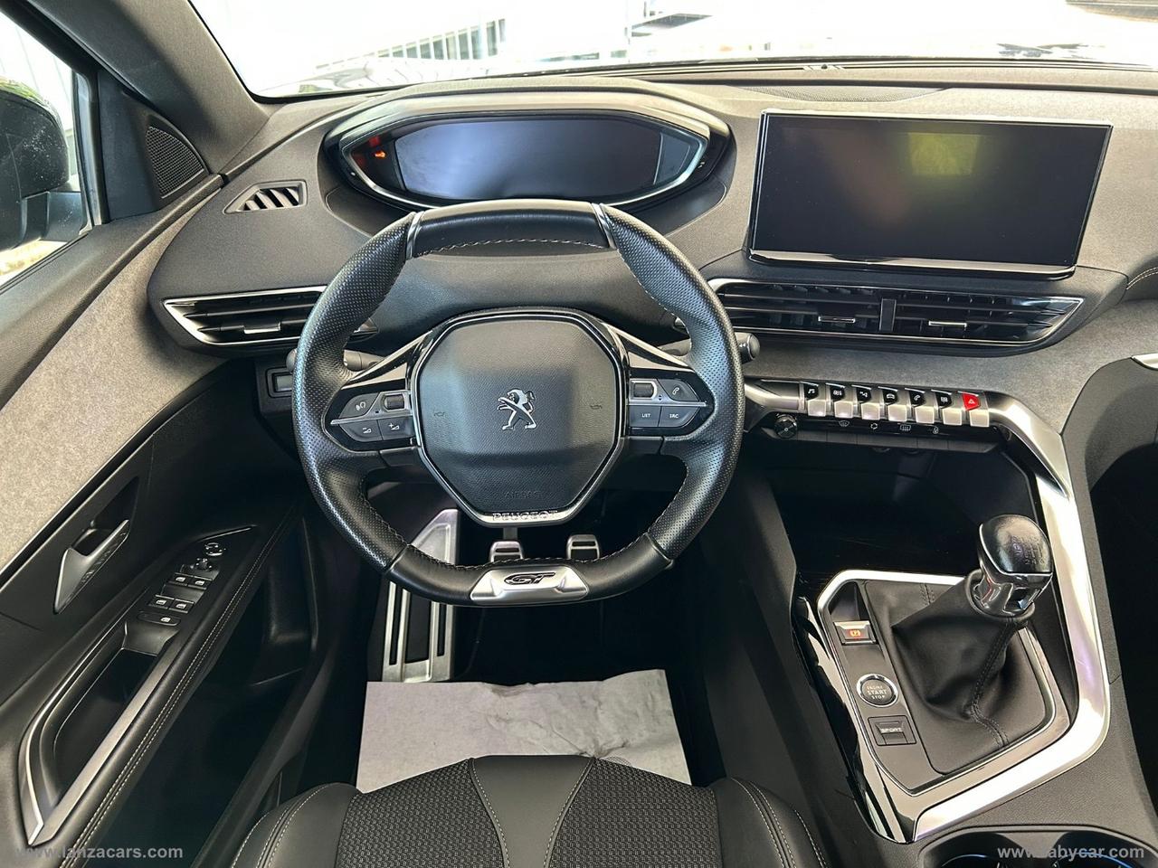 PEUGEOT 3008 PureTech Turbo 130 S&S GT