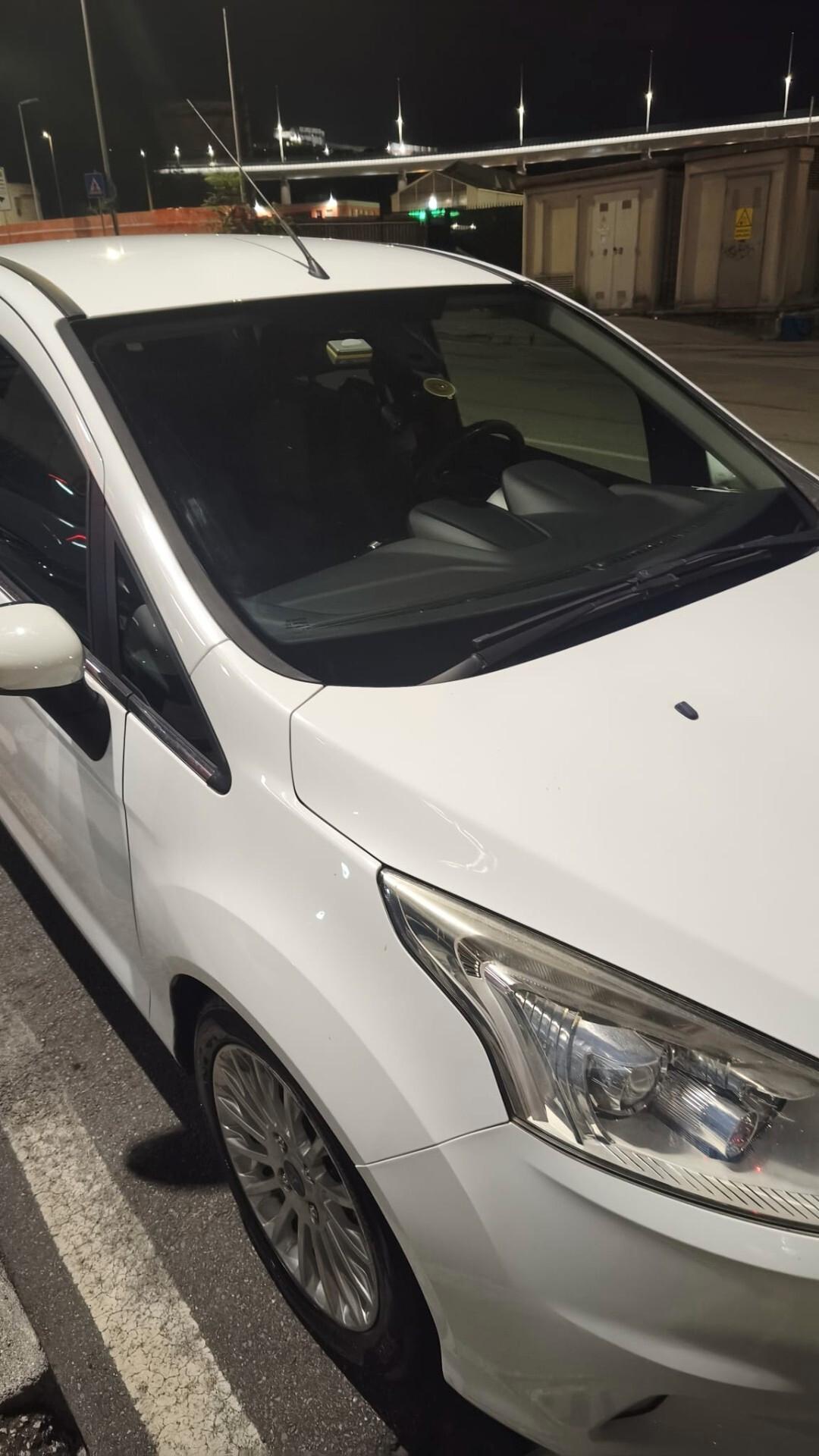 Ford B-Max 1.6 TDCi 95 CV Individual