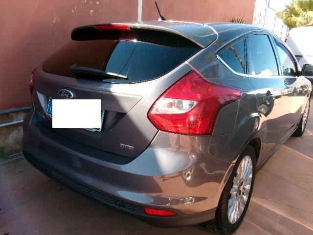 Ford Focus 1.6 TDCi (110CV) 5p. Tit. DPF