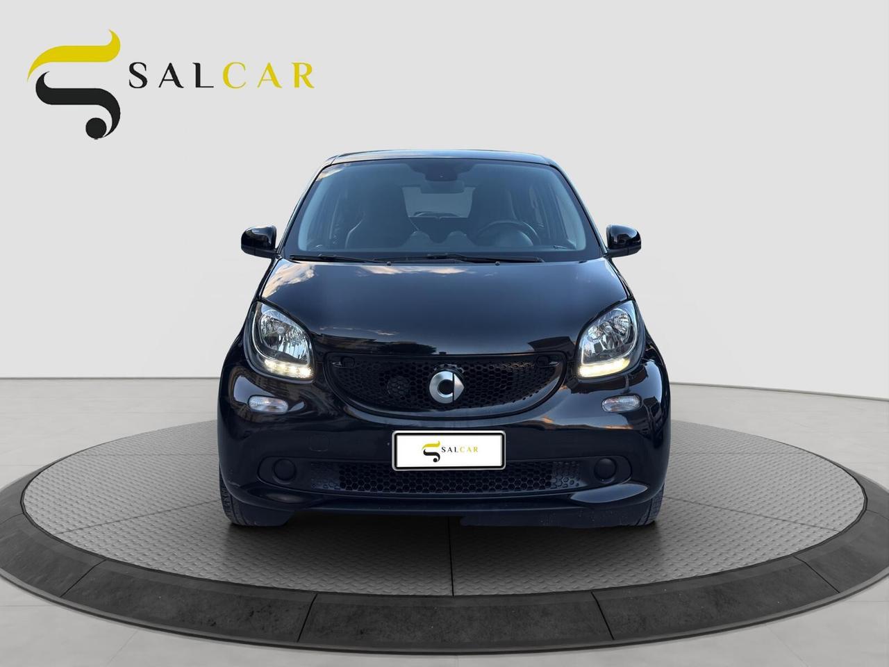 Smart ForFour 0.9 90cv twinamic Passion automatica 2019