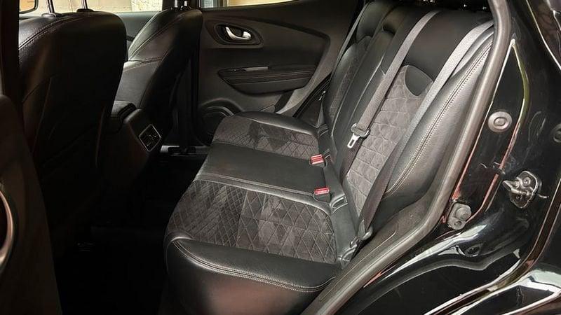 Renault Kadjar TCe 140CV FAP Black Edition
