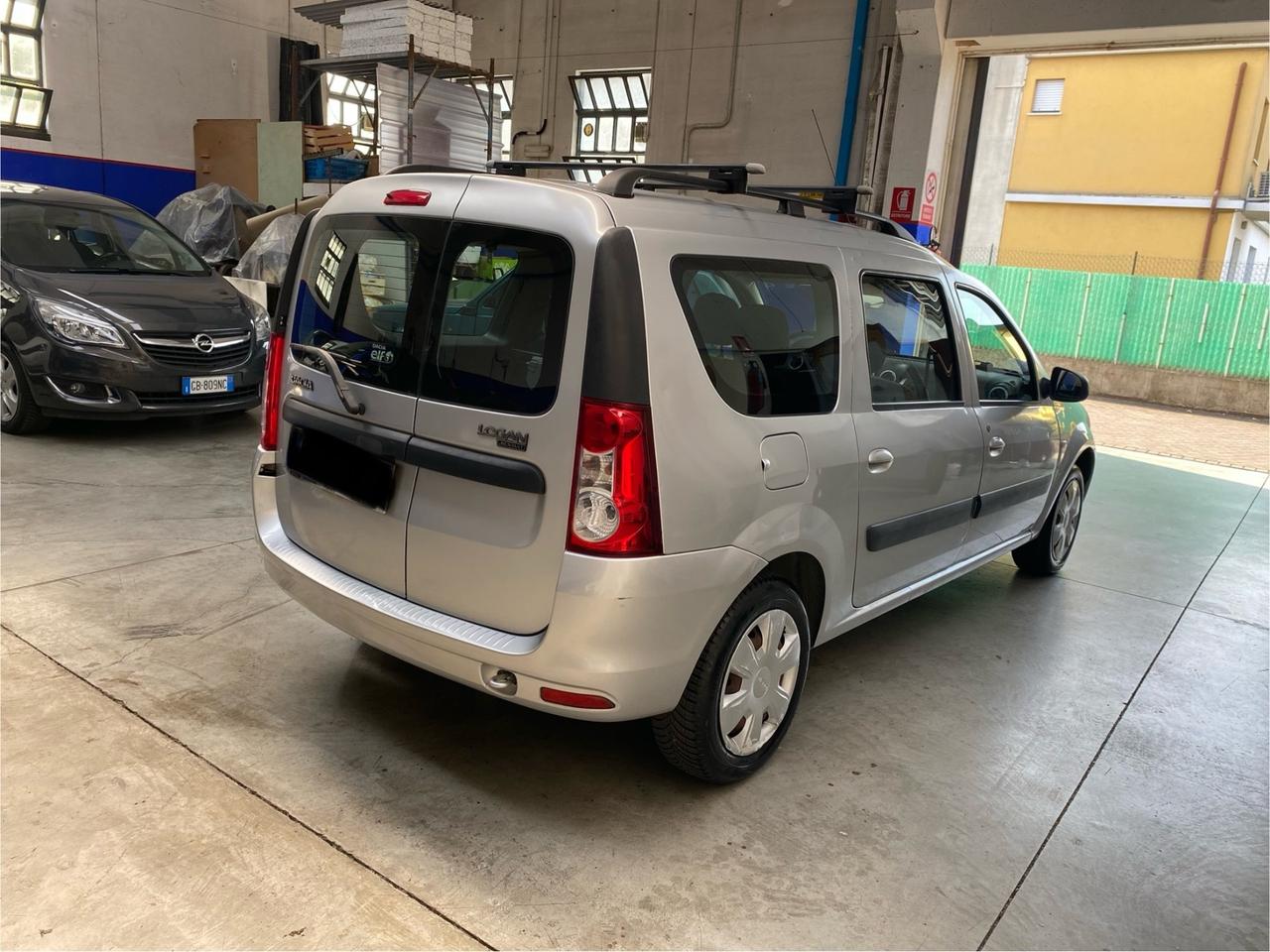 Dacia Logan MCV 1.6 GPL 5 posti Lauréate