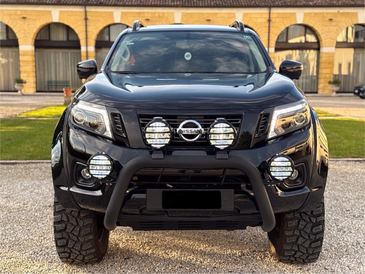 Nissan Navara 2.3 dCi 190 CV 7AT 4WD Double Cab N-Connecta