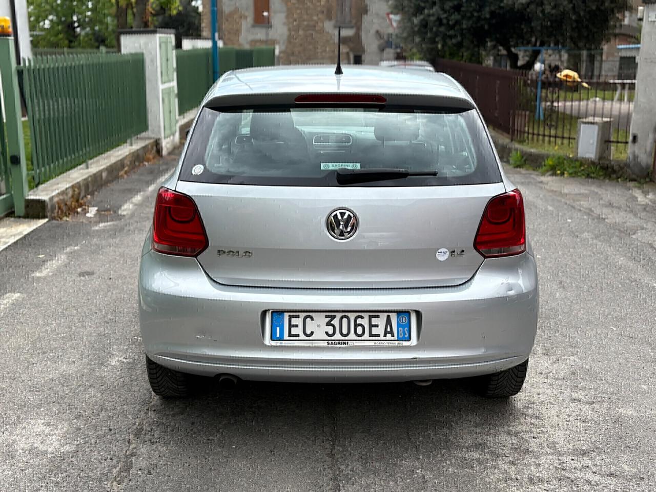 Volkswagen Polo 1.4 BENZINA 04/2010 NEOPATENTATI
