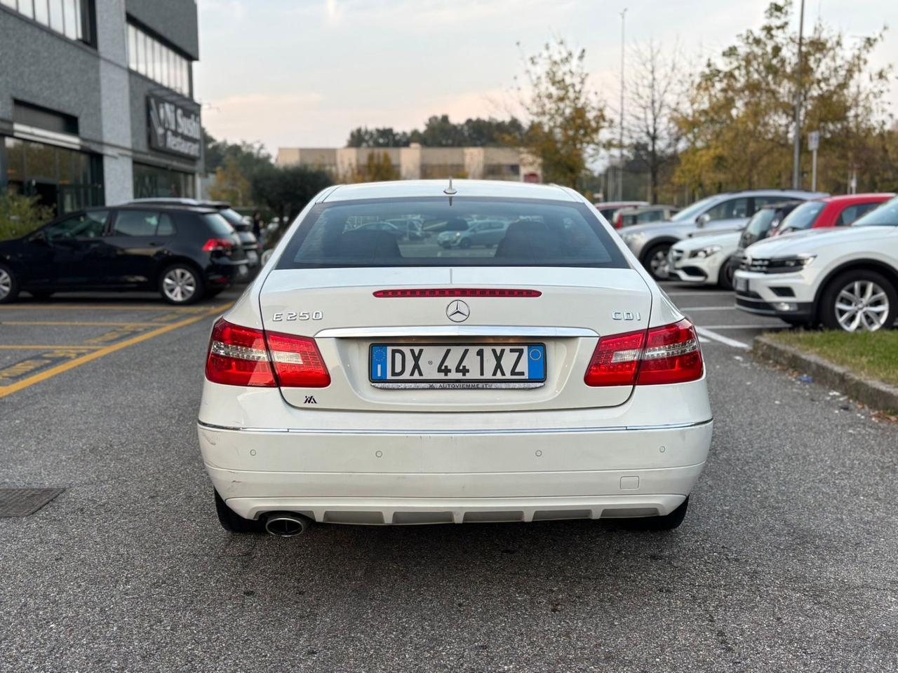Mercedes-benz E 250 CDI Coupé BlueEFFICIENCY Executive