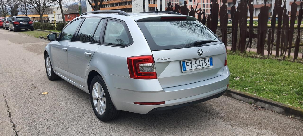 Skoda Octavia 1.6 TDI SCR 115 CV Executive