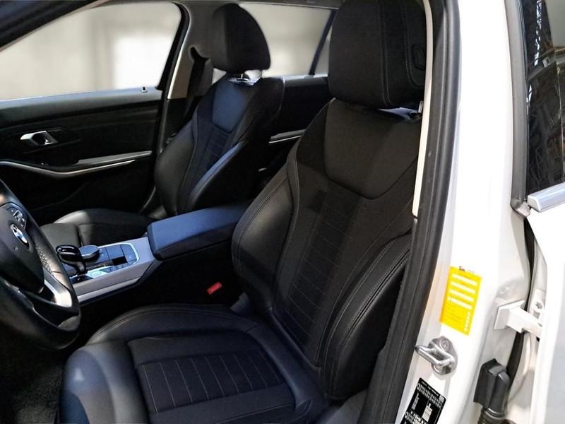 BMW 320 xDrive 48V Business Advantage Touring aut