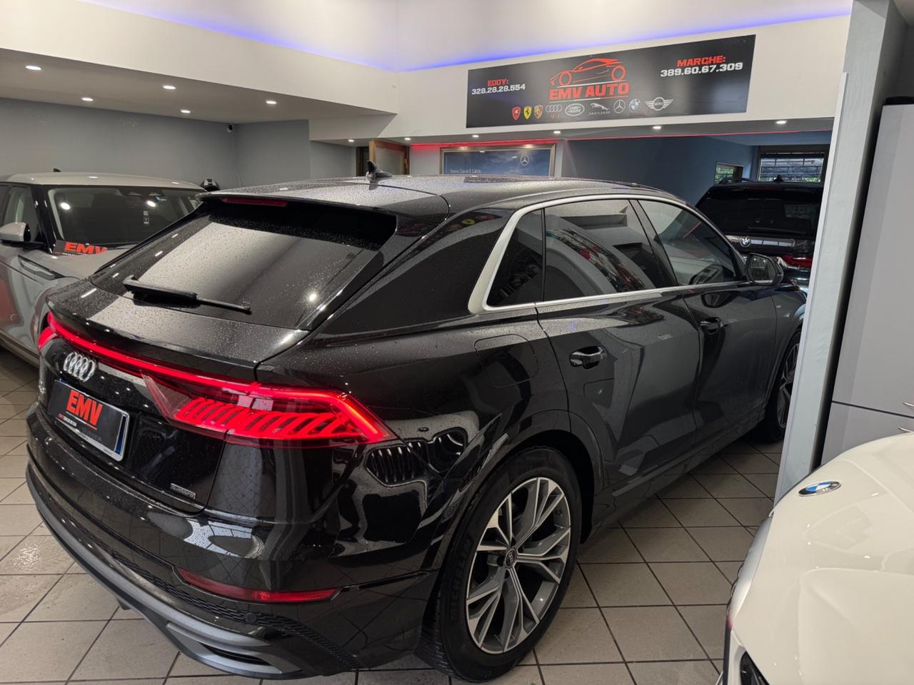 Audi Q8 45 TDI quattro tiptronic S-LINE
