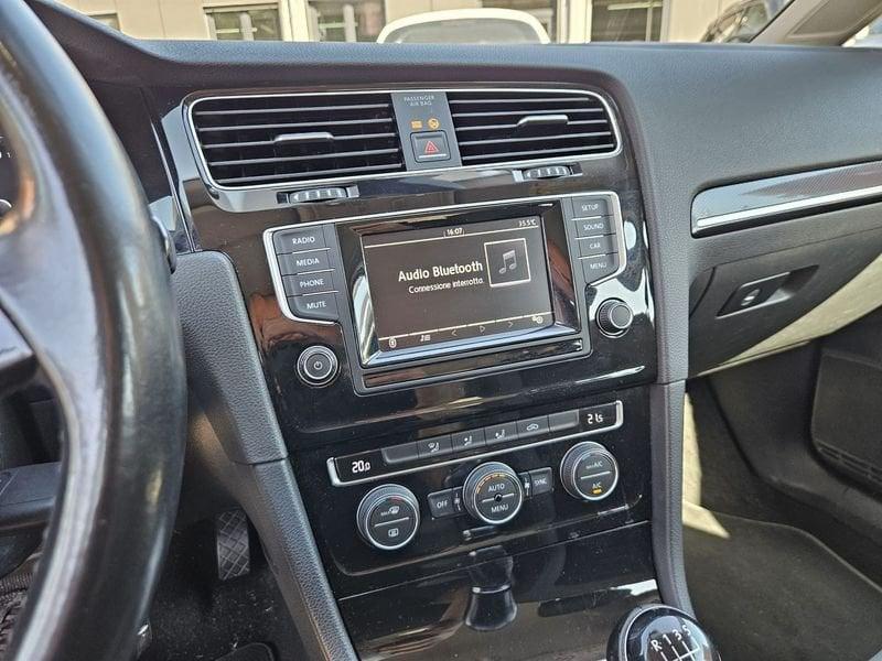 Volkswagen Golf 1.6 TDI BlueMotionTechnology (Euro 6)
