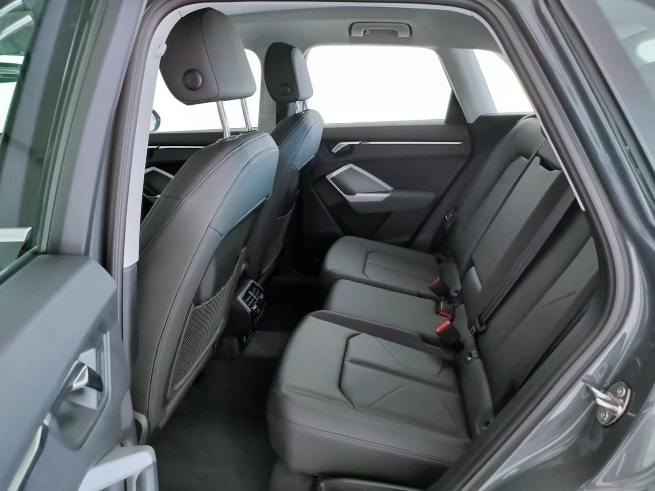 AUDI Q3 II 2018 - Q3 35 2.0 tdi Business Advanced quattro s-tronic