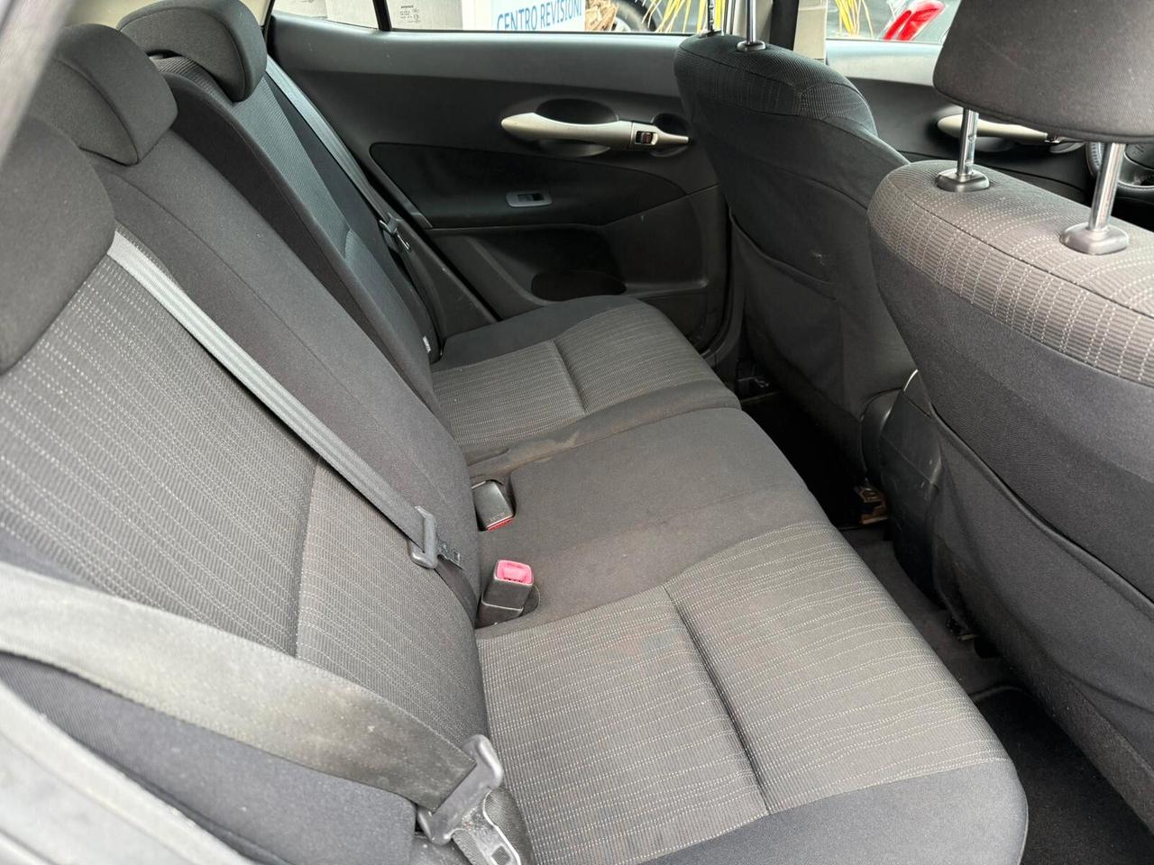 Toyota Auris 1.4 D-4D 5 porte Sol