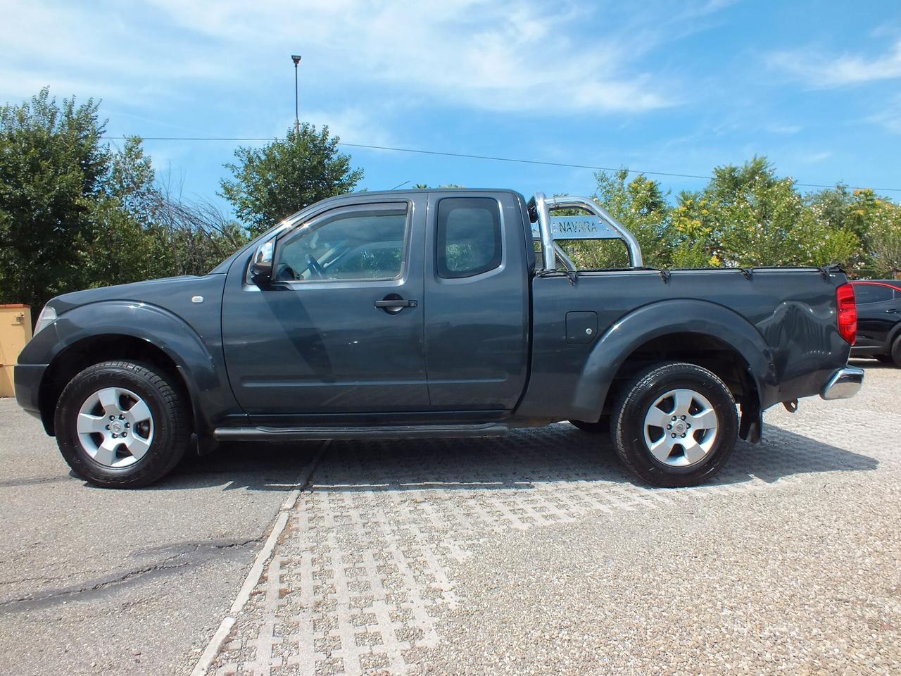 NISSAN NAVARA 2.5 DCI 175 CV KING CAB 4 POSTI