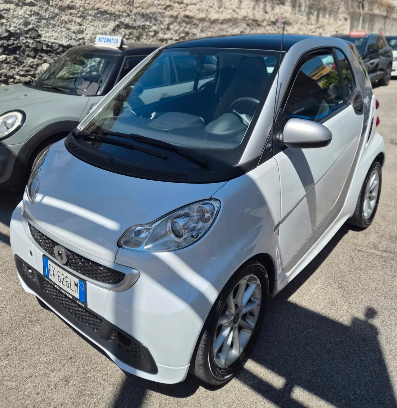 Smart ForTwo 1000 52 kW MHD coupé passion