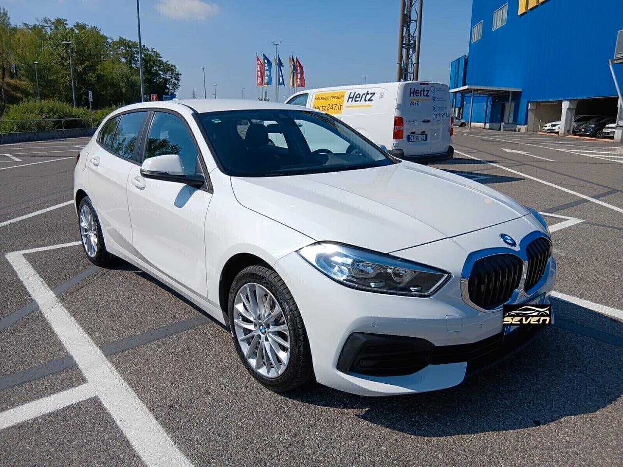 Bmw 118 118d 5p. Business Advantage