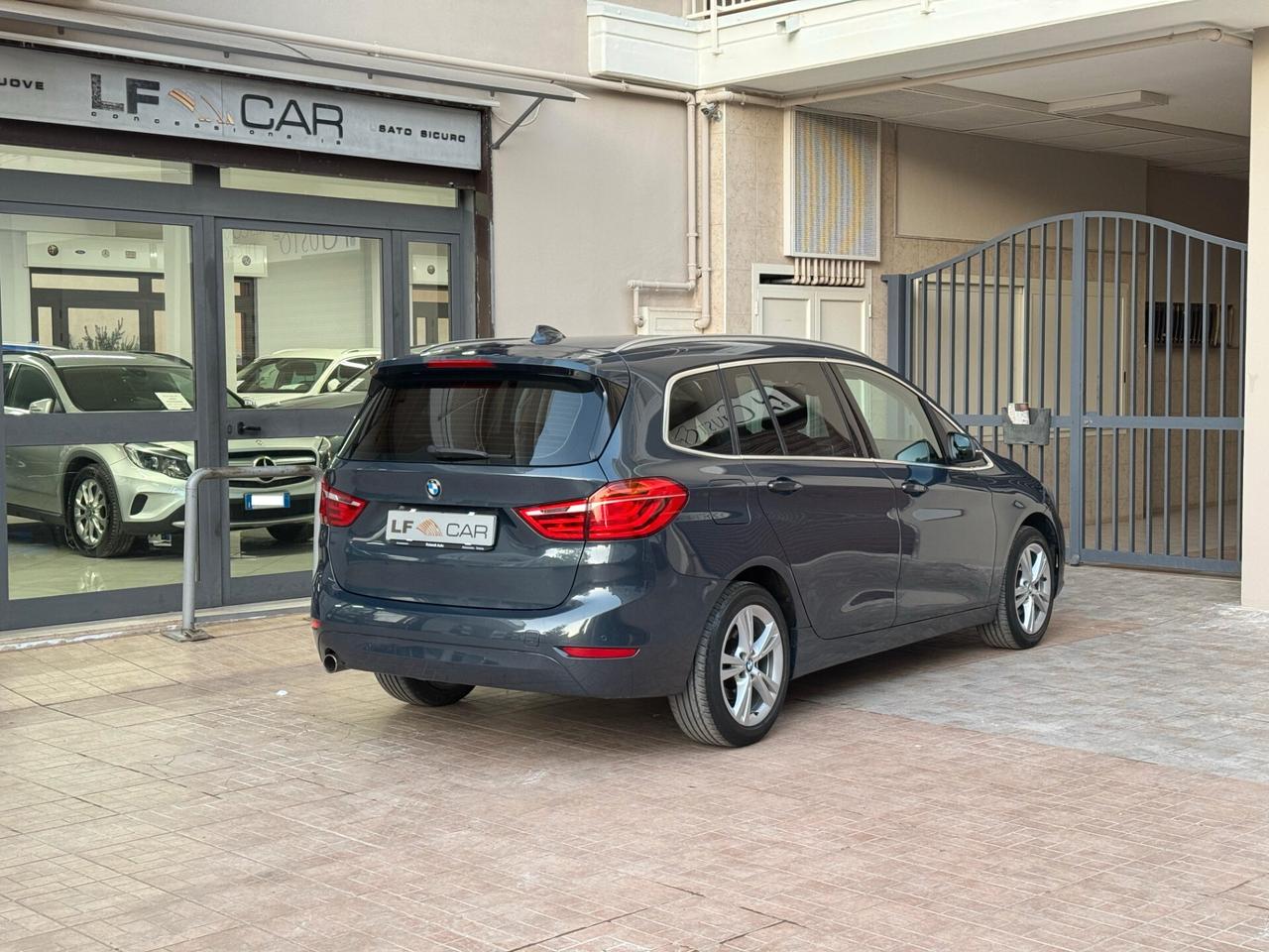 Bmw 216d Active Tourer Luxury 1.5 d 116 cv 7 posti