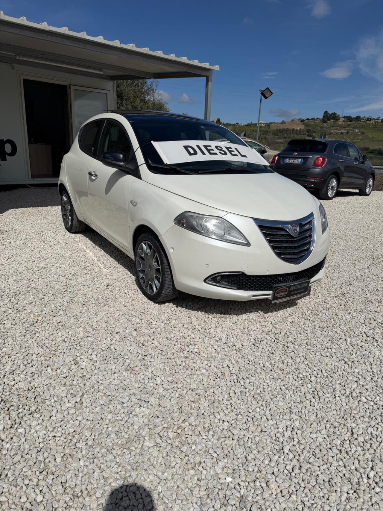 Lancia Ypsilon 1.3 MJT 16V 95 CV 5 porte S&S Platinum