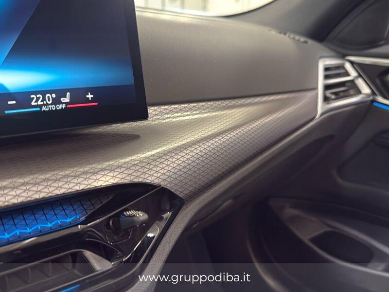 BMW Serie 4 G23 LCI 2024 Cabrio 420d Cabrio mhev 48V MSport auto